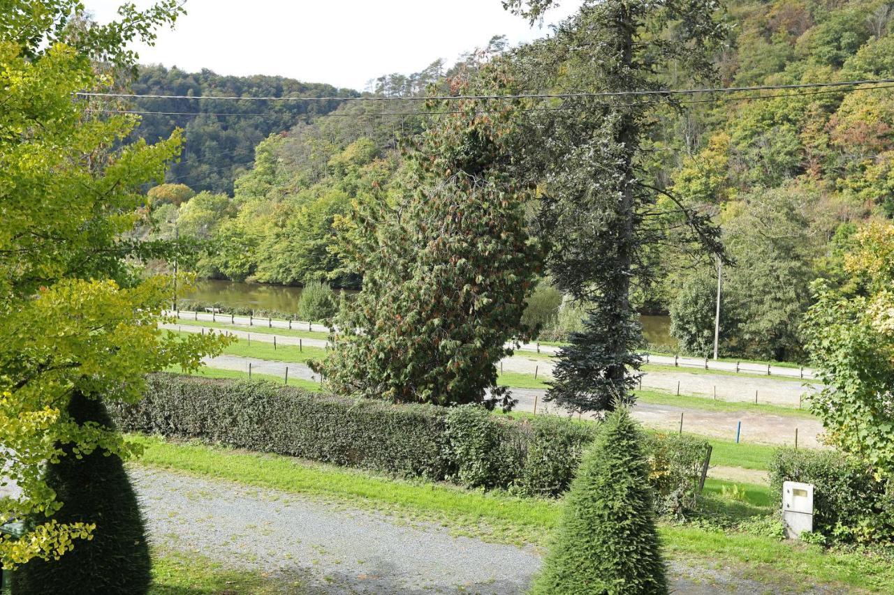 Le Petit Gite Vresse-sur-Semois ภายนอก รูปภาพ